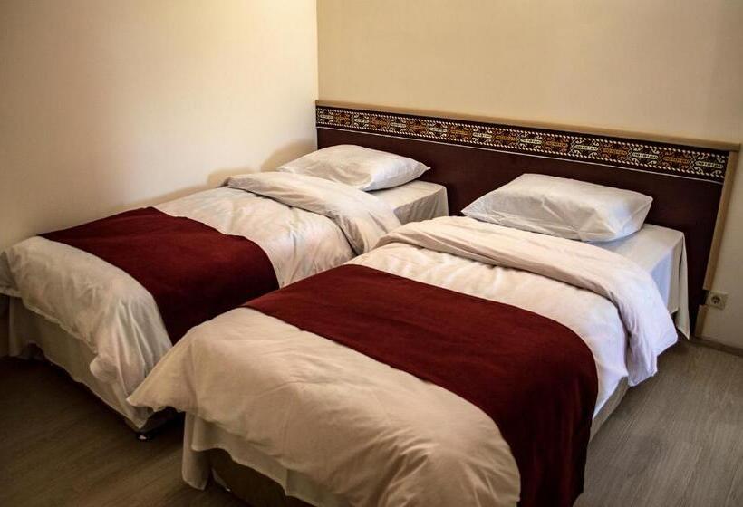 Семейный Номер, Stone Art Guest House & Camping