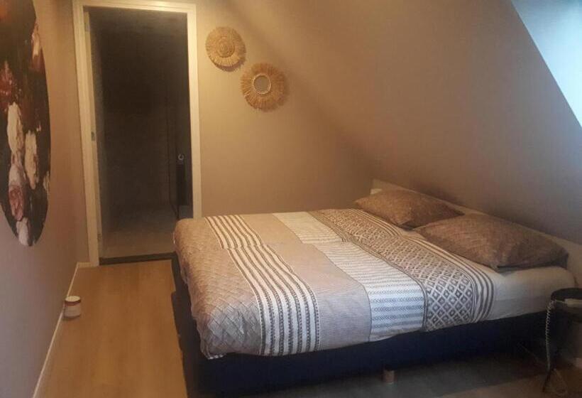 Номер Deluxe, Lyklamastate
