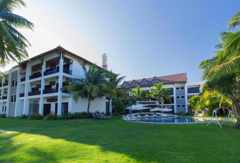 豪华园景房, River Beach Resort & Residences