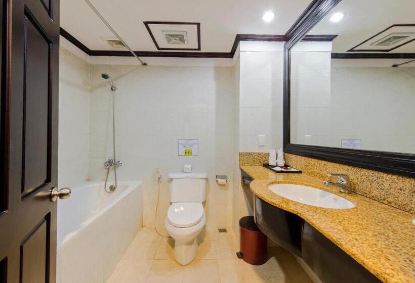 带阳台的三人标准间, River Beach Resort & Residences