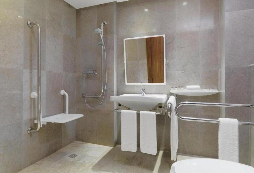 اتاق لوکس با تخت بزرگ, Sheraton Tunis