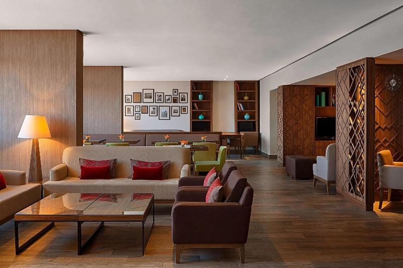 اتاق لوکس با تخت بزرگ, Sheraton Tunis