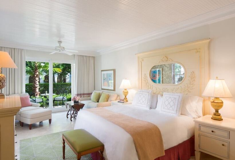 Полулюкс, The Palms Turks And Caicos