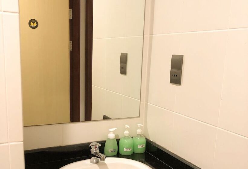 Апартаменты Basic 1 Спальня, Luco Apartments At Imperial Suites