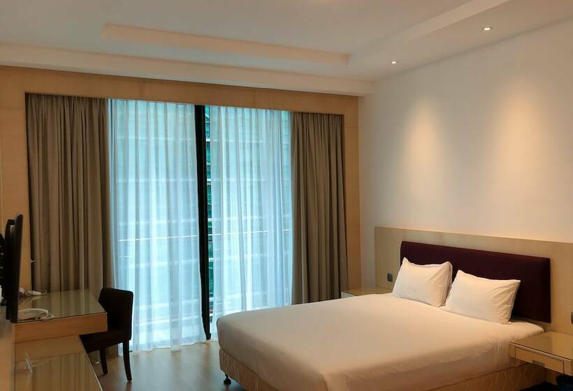 Апартаменты Basic 1 Спальня, Luco Apartments At Imperial Suites