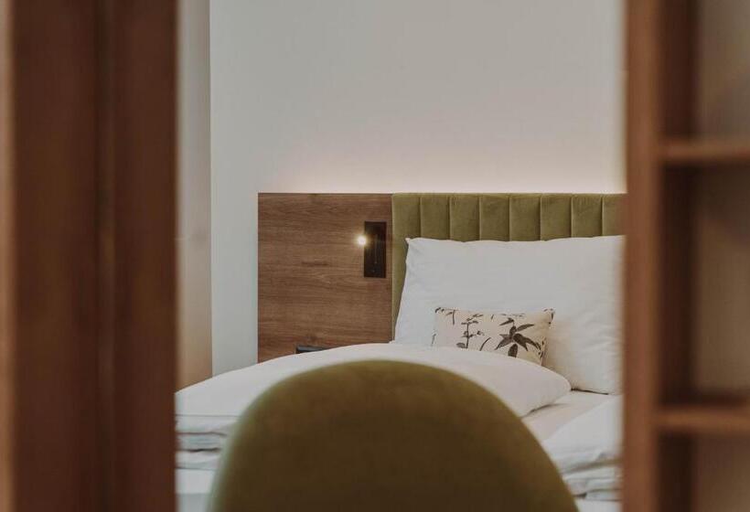스위트, Burghotel Schlaining