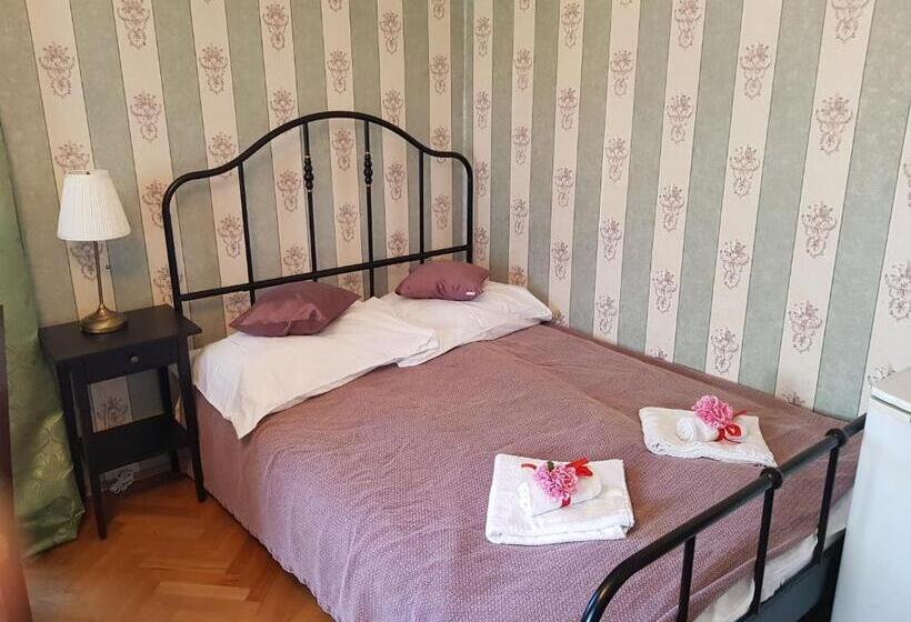 테라스 스위트, Vila Janáčkova   1st Republic Villa