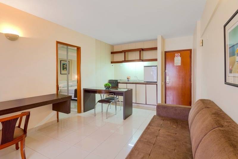 اتاق لوکس سه تخته, Golden Tulip Goiania Address