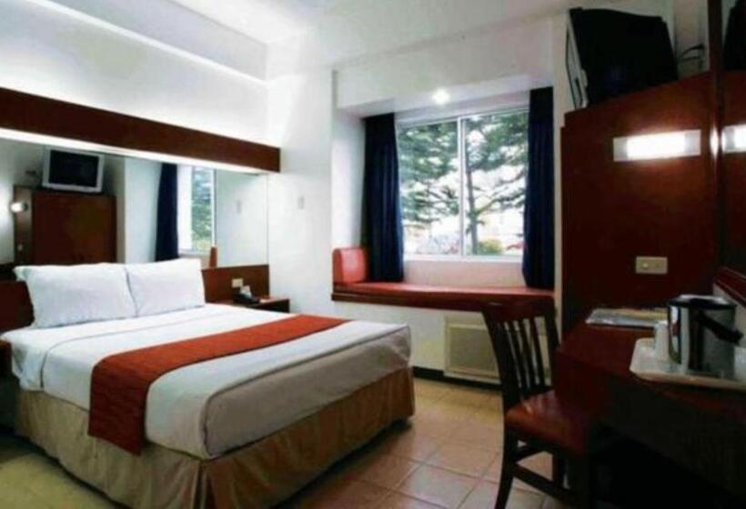 Номер Стандарт, Microtel By Wyndham Baguio