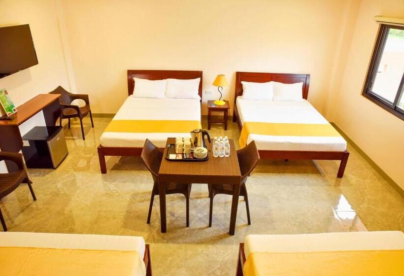 패밀리 룸, Kabaleyan Cove Resort Powered By Cocotel
