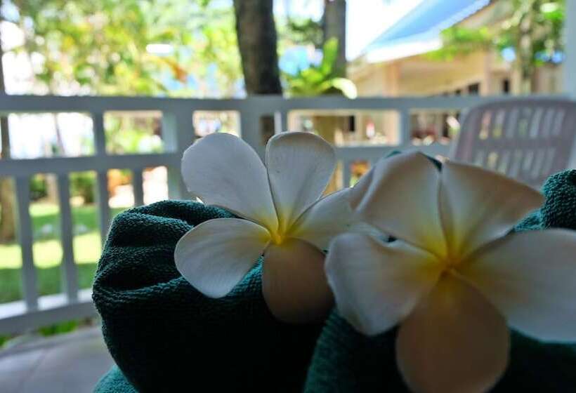 デラックスルーム, Andaman Lanta Resort   Sha Extra Plus