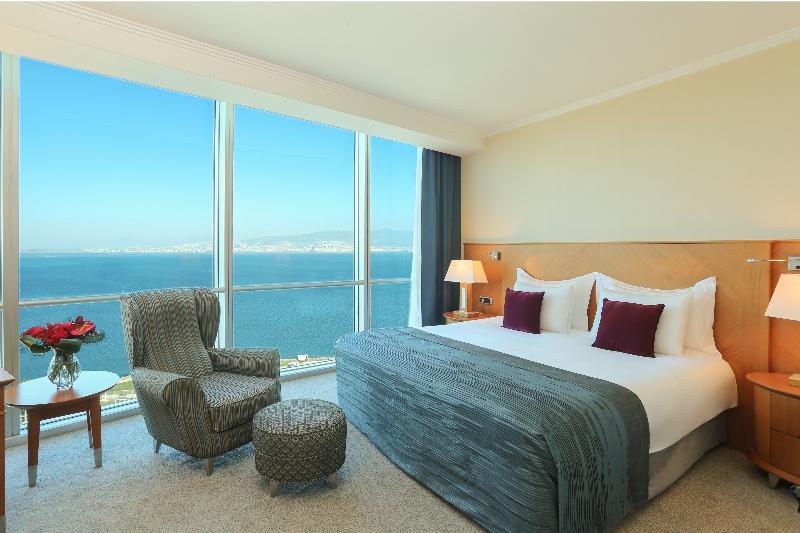 带海景的俱乐部房间, Wyndham Grand Izmir Ozdilek Thermal & Spa