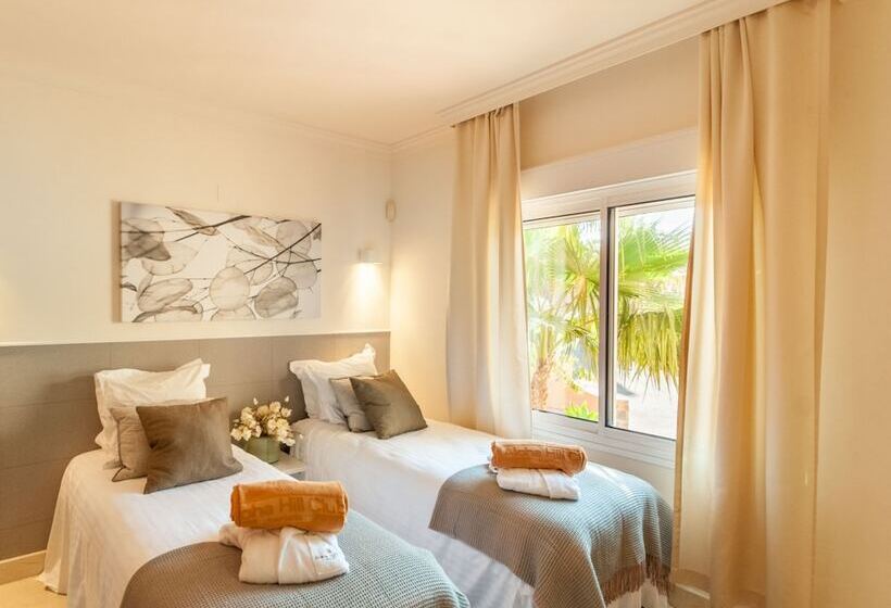 Апартаменты Superior 2 Спальни, Aloha Hill Club Golf & Spa Apartments