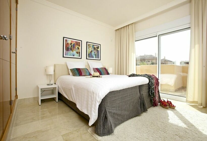 Апартаменты Superior 2 Спальни, Aloha Hill Club Golf & Spa Apartments