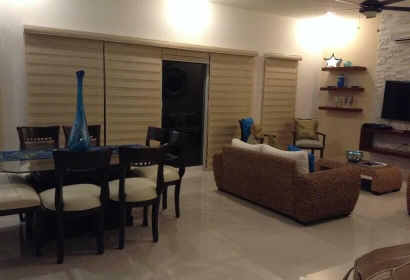 דירת חדר בקומת קרקע, Apartamento En La Playa En Mazatlán