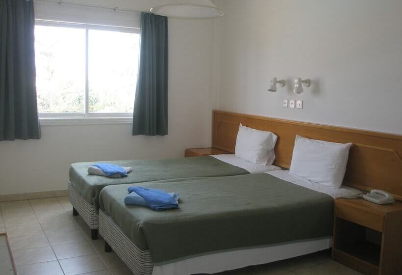 Апартаменты 1 Спальня, Debbiexenia Hotel Apartments