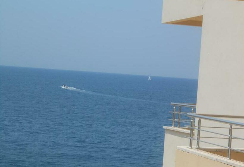 اتاق استاندارد با چشم‌انداز دریا, Apartments Lux Lukic