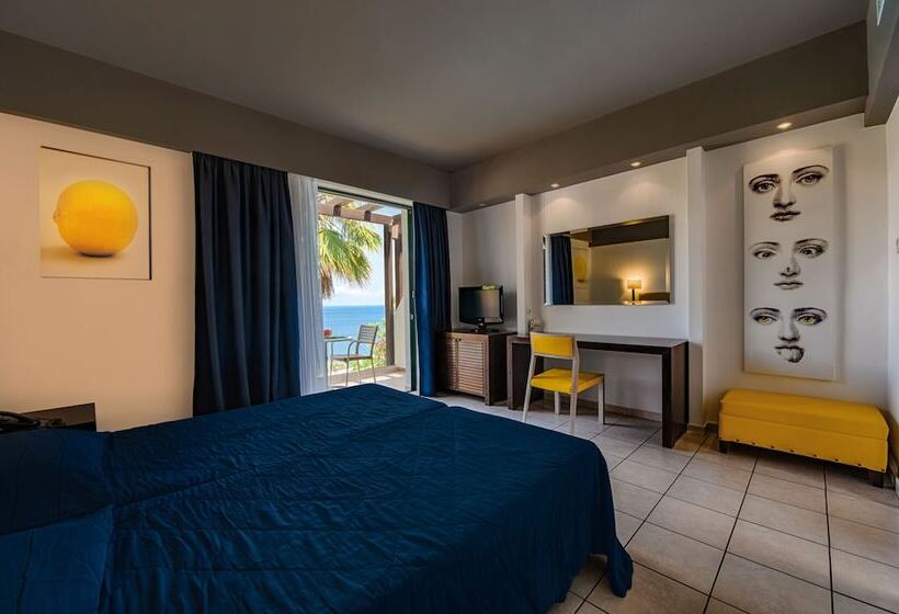 스탠다드 룸 바다 전망, Louis Apostolata Island Resort