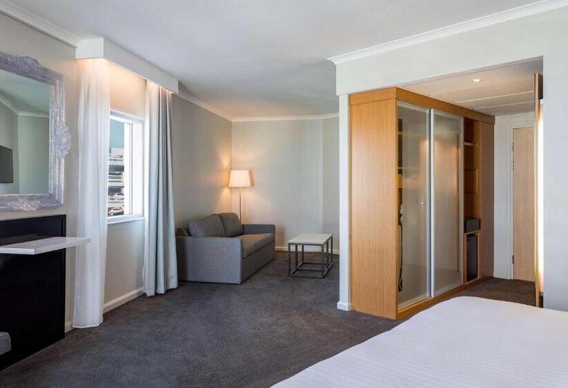 سوییت جونیور, Radisson Blu Hotel London Stansted Airport