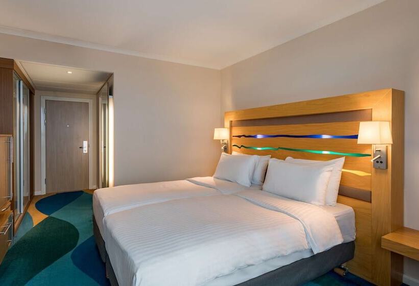Номер Стандарт, Radisson Blu Hotel London Stansted Airport