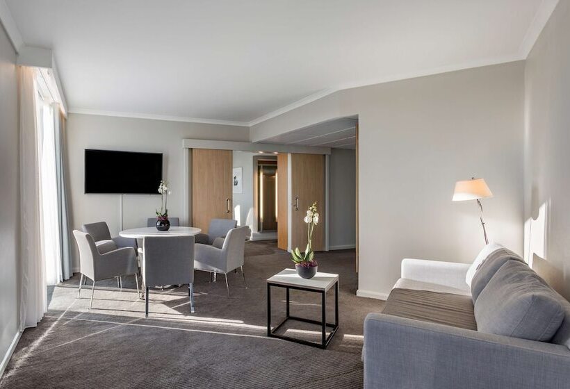 Люкс, Radisson Blu Hotel London Stansted Airport