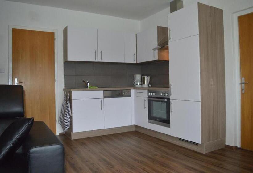 Апартаменты 1 Спальня, B & B Gmeineck