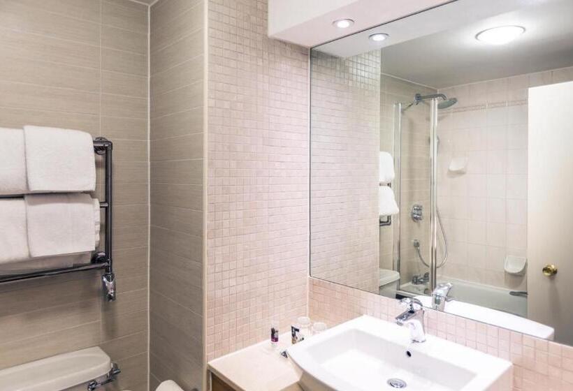 Номер Стандарт, Mercure Daventry Court