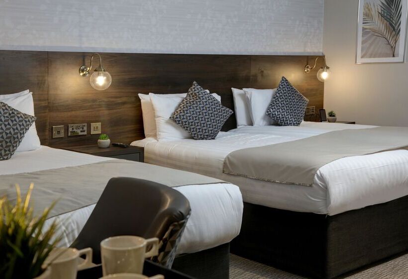 Классический Номер, Trafford Hall Hotel Manchester, Trademark Collection By Wyndham