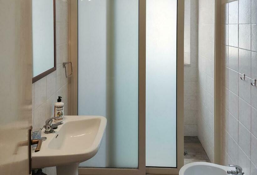 اتاق استاندارد, Hippocampus B&b