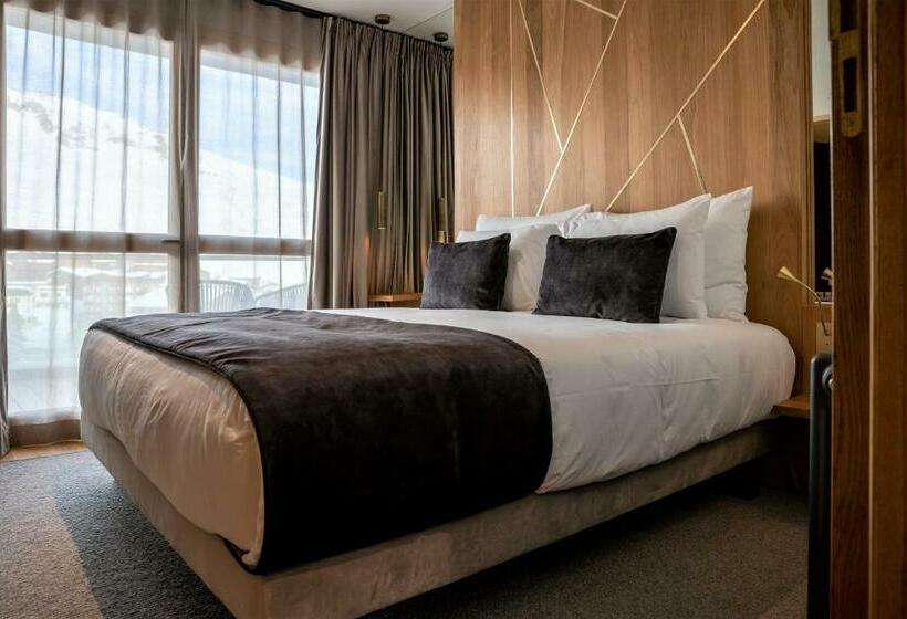 اتاق لوکس, Hôtel Le Diamond Rock
