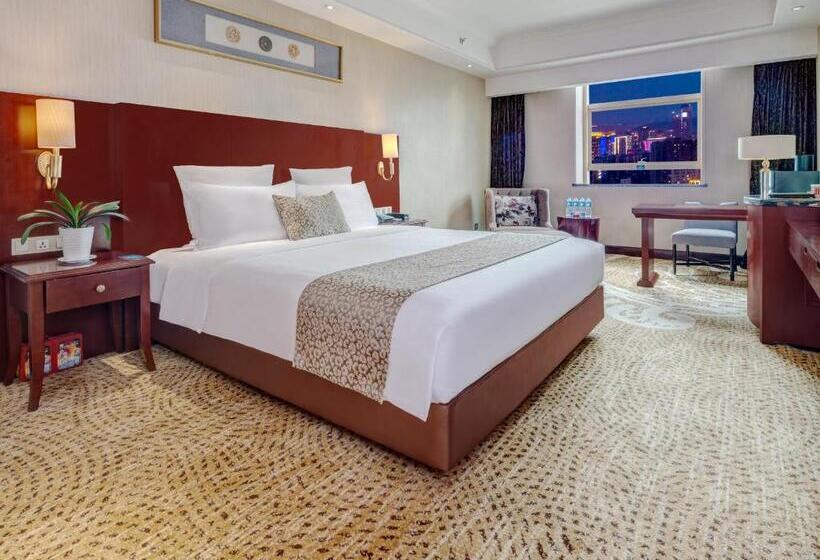Люкс Повышенной Комфортности, Days Hotel & Suites China Town   Metro Line 2 & Line 6   Nearby Orange Island  Wuyi Square Changsha