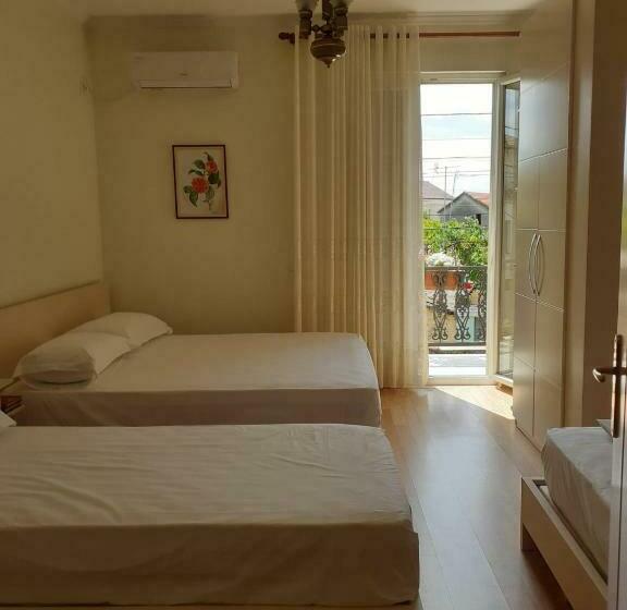 패밀리 룸, Guest House Zadeja