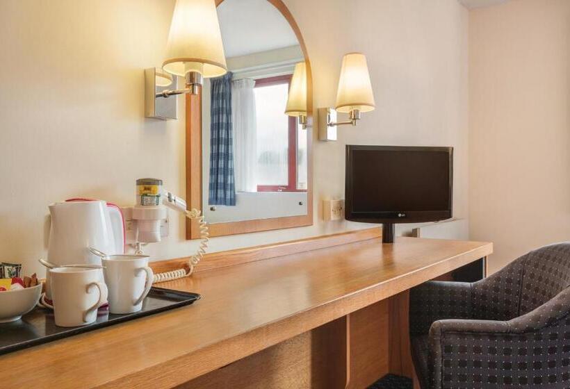 Номер Стандарт, Days Inn Magor
