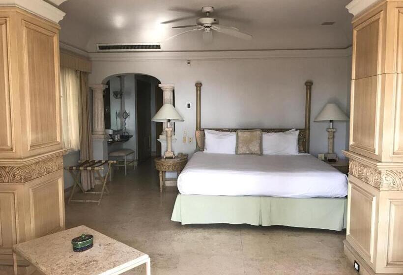キングサイズベッドのデラックスルーム, Grand Isla Navidad Golf & Spa Resort With Marina