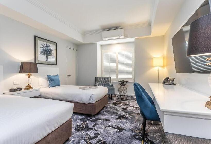 Номер Стандарт, Kingsford Smith Motel
