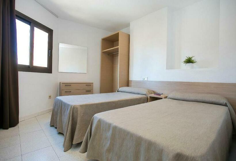 آپارتمان 1 خوابه با تراس, Apartamentos Amalia By Mc