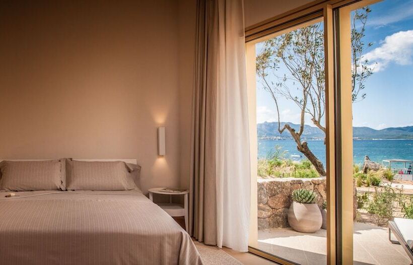 غرفة سوبيريور ثلاثية, Cala Cuncheddi   Vretreats