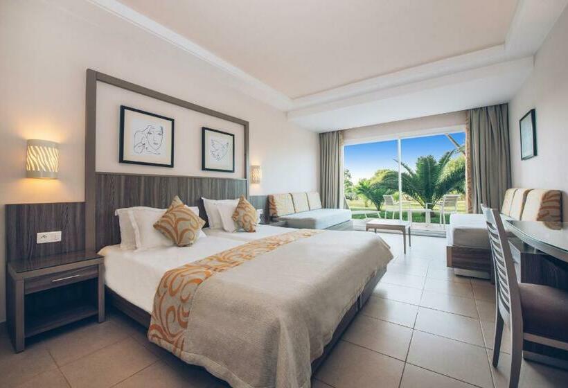 חדר משפחתי נוף לגינה, Iberostar Waves Mehari Djerba