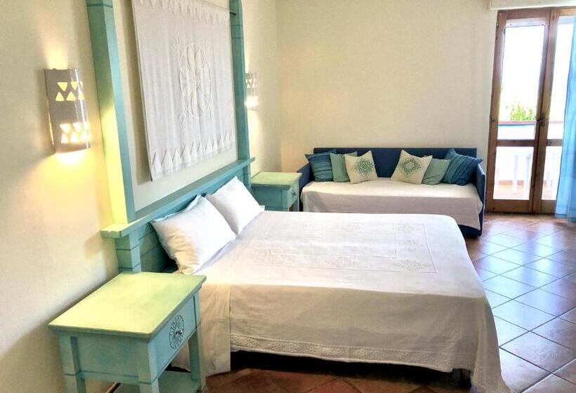 Номер Стандарт Трехместный, Lh Pedraladda Resort