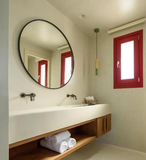 Comfort suite with sea view, Potnia Theron Suites