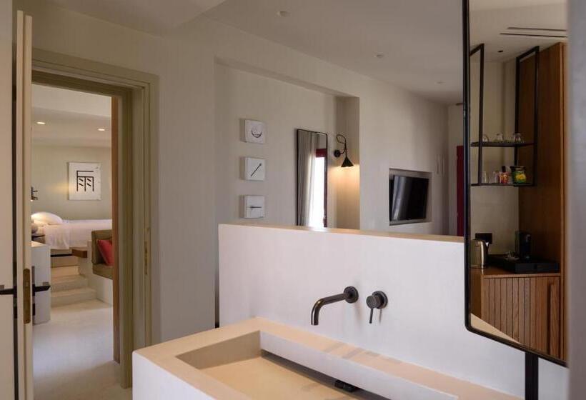 수피리어 스위트 바다 전망, Potnia Theron Suites