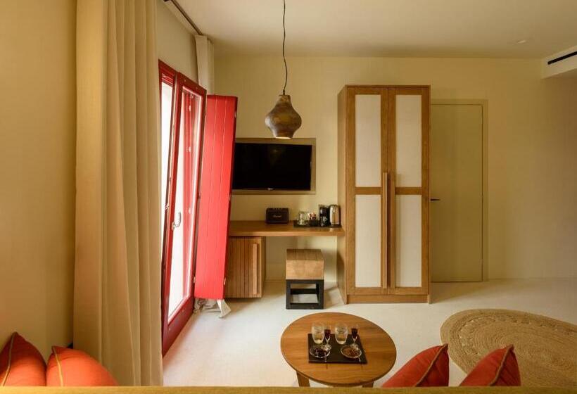 수피리어 스위트 바다 전망, Potnia Theron Suites