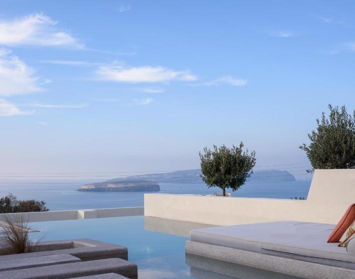 Comfort suite with sea view, Potnia Theron Suites