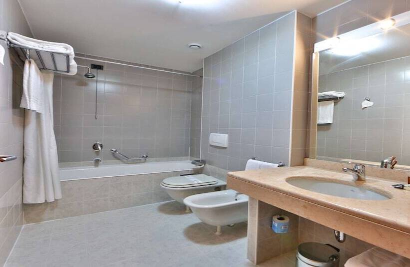 Номер Комфорт, Best Western Cavalieri Della Corona