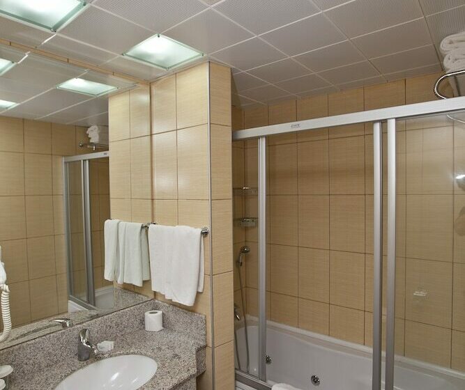 اتاق کلاب, Green Nature Resort & Spa