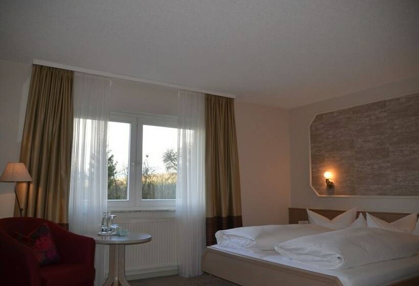 스탠다드 룸, Castell Hotel & Restaurant