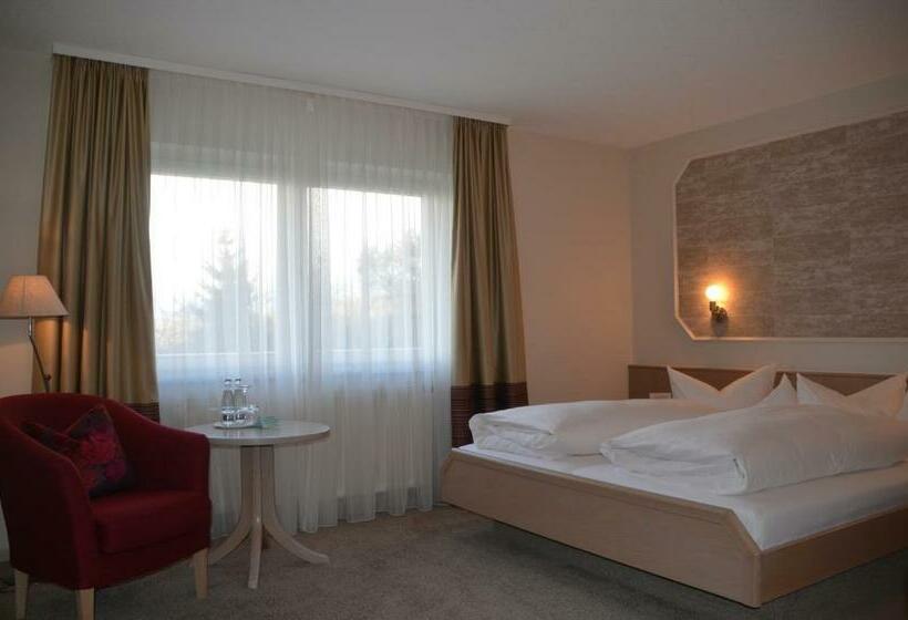 스탠다드 룸, Castell Hotel & Restaurant