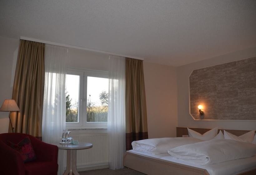 스탠다드 룸, Castell Hotel & Restaurant