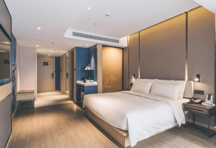 Номер Superior, Atour Hotel Huzhou Dongwu