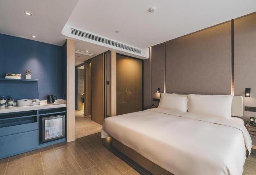 Номер Superior, Atour Hotel Huzhou Dongwu